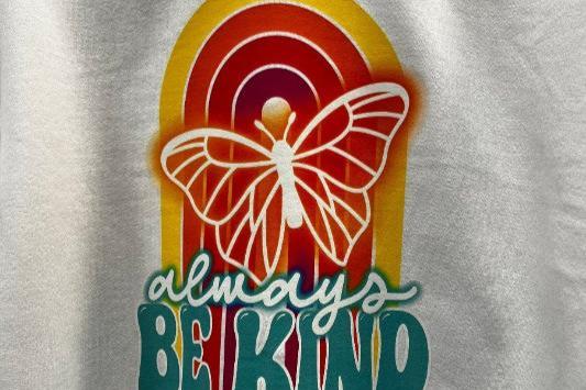 Ciao Bella USA Sweatshirt Be Kind Crewneck