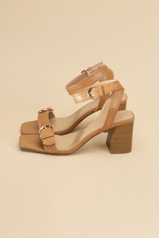 Fortune Dynamic Shoes Buckle Sandal Heels